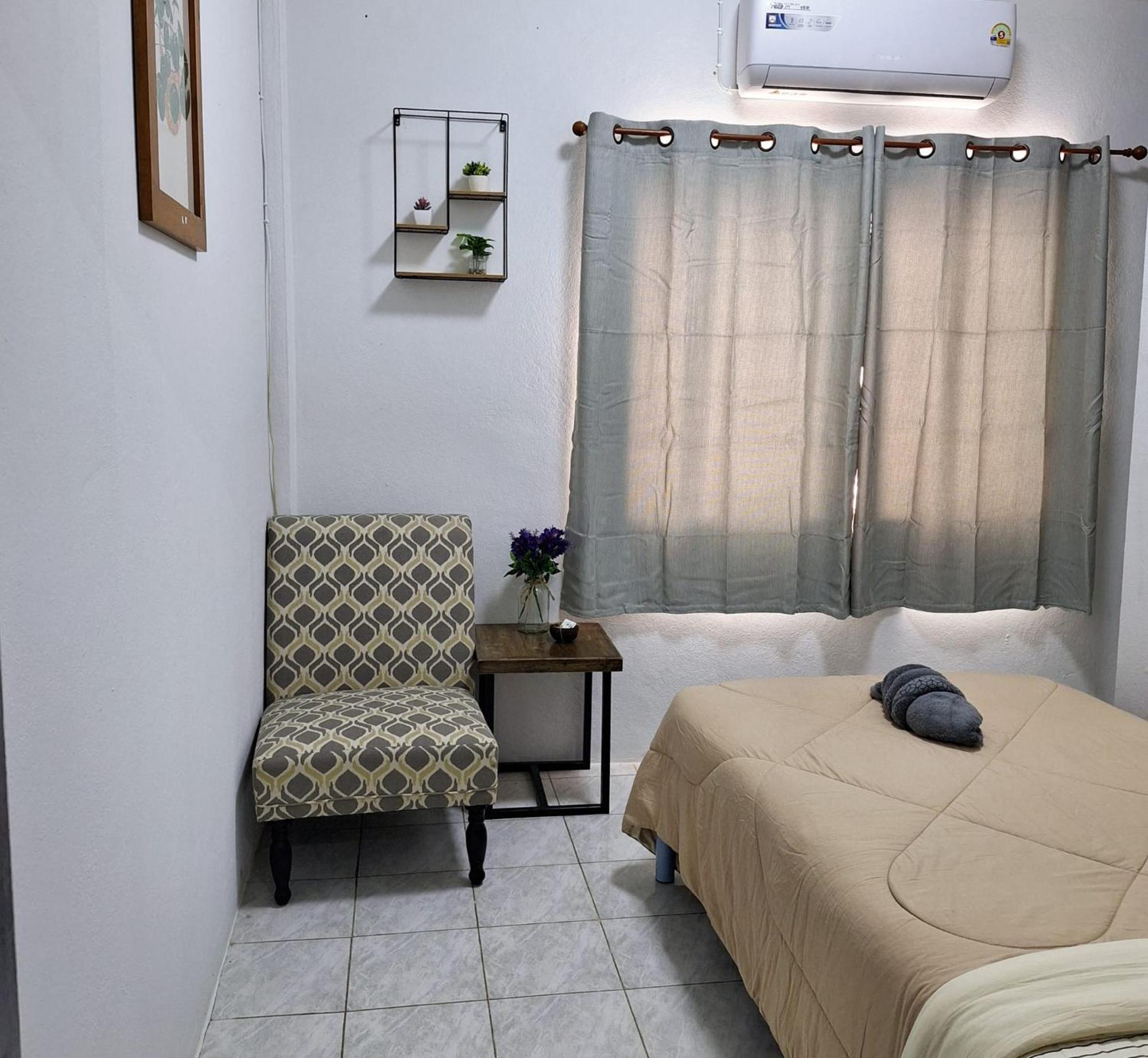 Jungle Cafe And Guesthouse Prachuap Khiri Khan Bagian luar foto