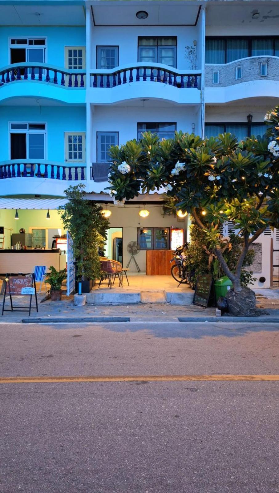 Jungle Cafe And Guesthouse Prachuap Khiri Khan Bagian luar foto