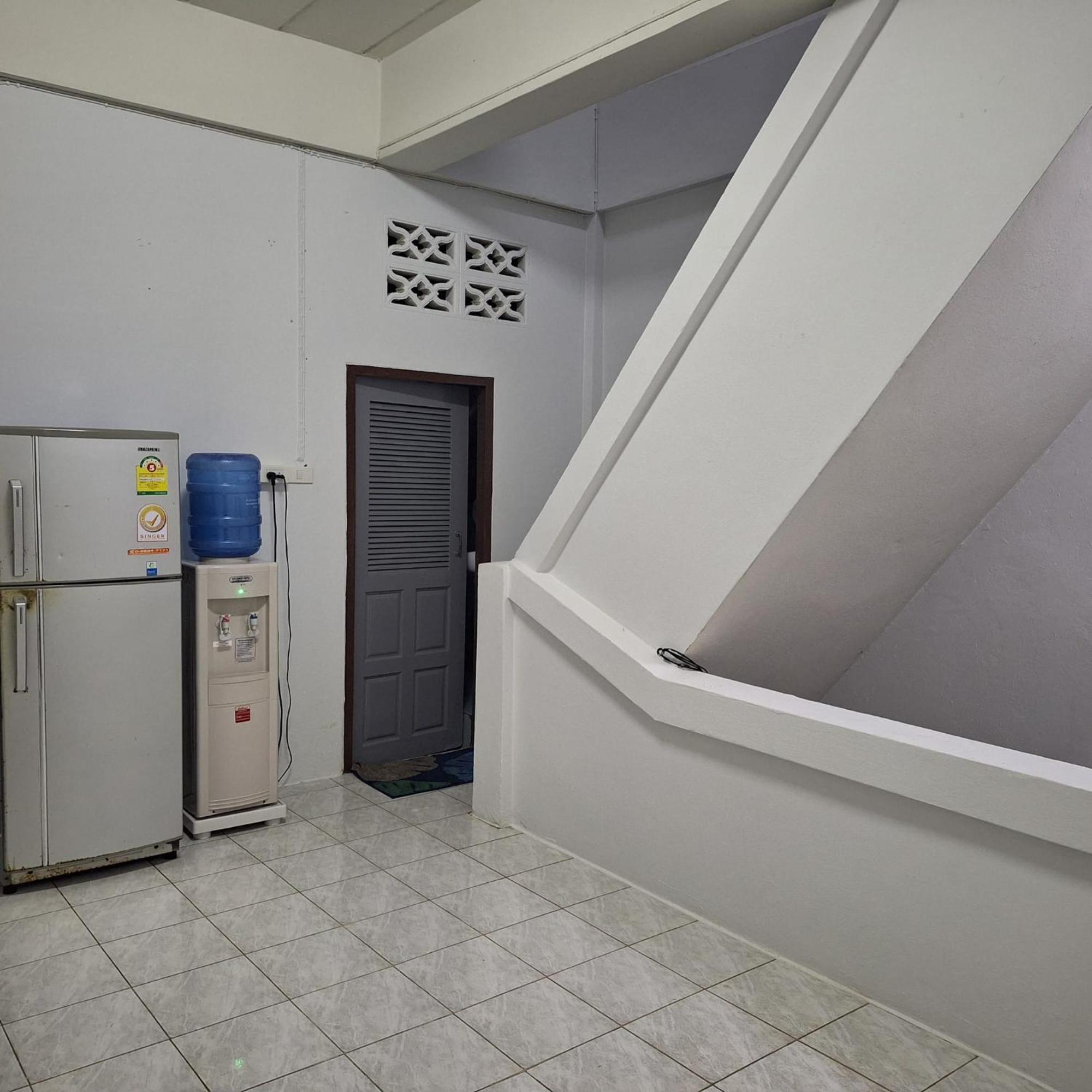 Jungle Cafe And Guesthouse Prachuap Khiri Khan Bagian luar foto